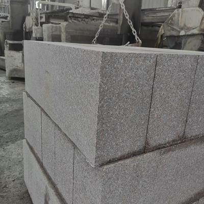 石材五莲红路沿石 小区斜坡路缘石价格 五莲红路沿石加工 冠众