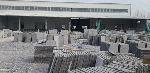 青石仿古石凳加工现场展示