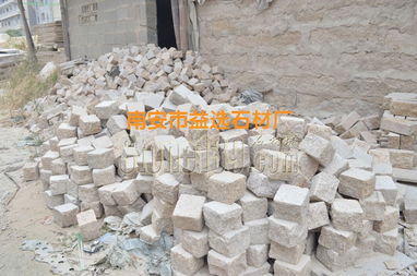 益选石材加工花岗岩小方块滚筒石产品图片