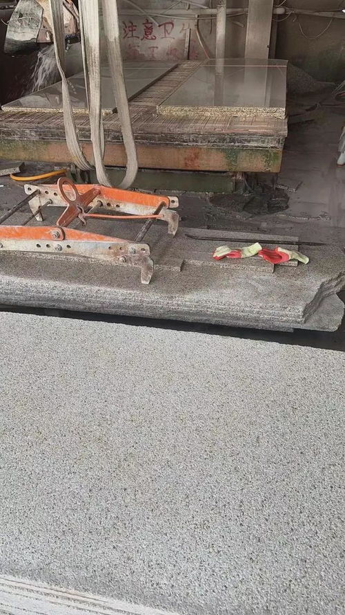芝麻白石材厂家加工芝麻白荔枝面,火烧面及路沿石